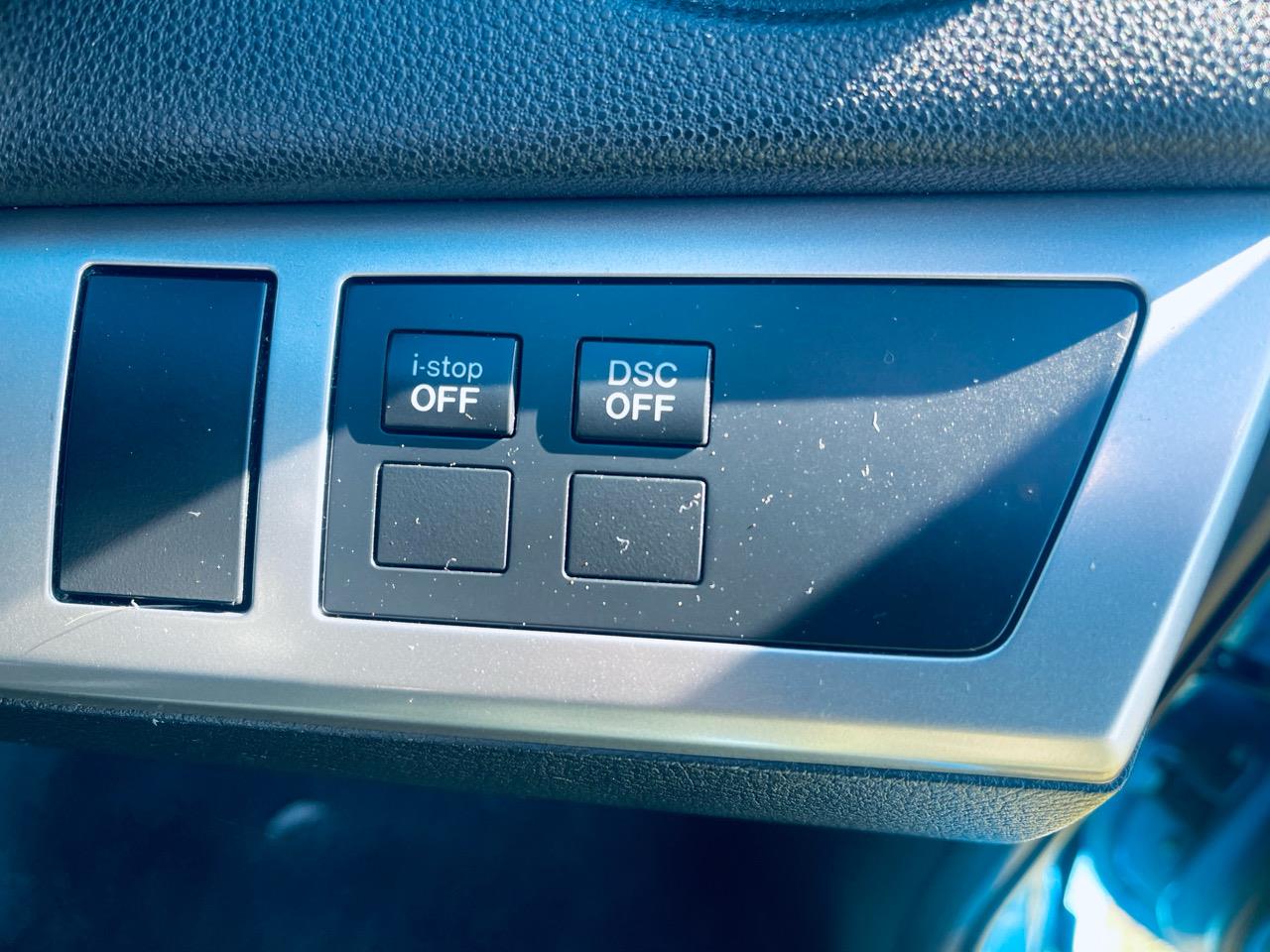 2010 Mazda Axela