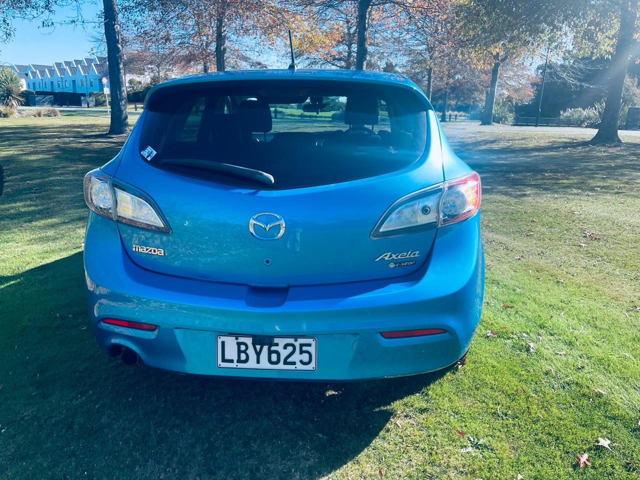 2010 Mazda Axela