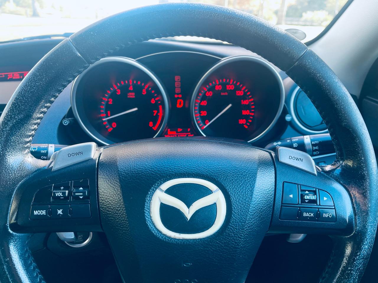 2010 Mazda Axela