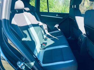 2014 Volkswagen Tiguan - Thumbnail