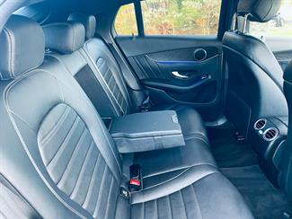 2019 Mercedes-Benz GLC 300 - Thumbnail