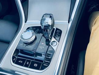 2020 BMW 8 Series - Thumbnail