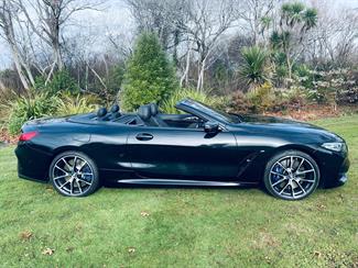 2020 BMW 8 Series - Thumbnail