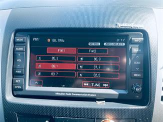2006 Mitsubishi Outlander - Thumbnail