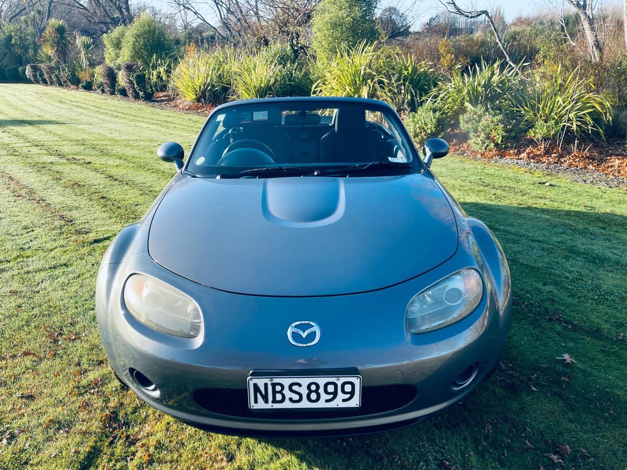 2006 Mazda Roadster
