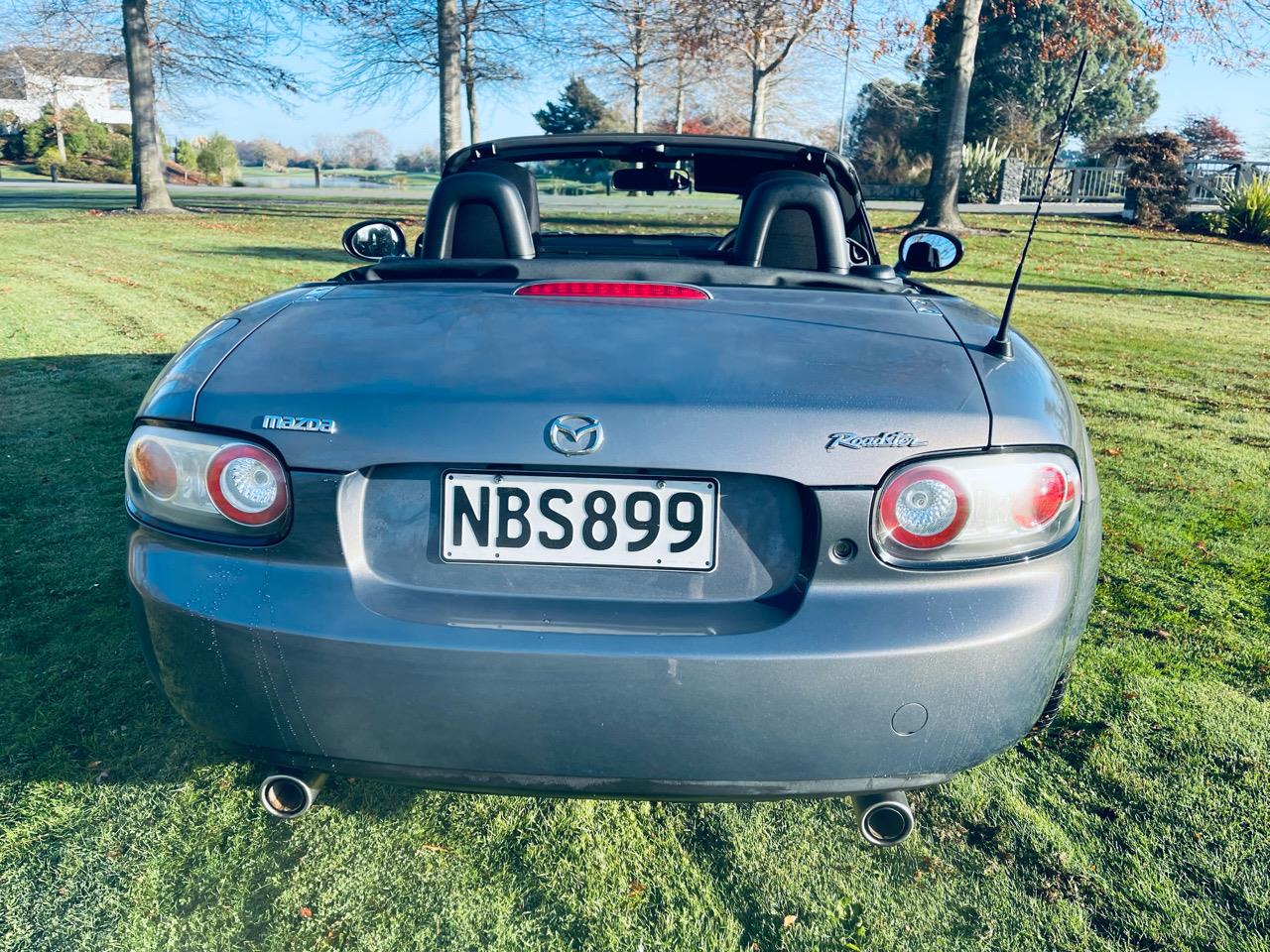 2006 Mazda Roadster