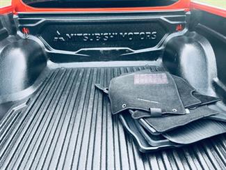2019 Mitsubishi Triton - Thumbnail