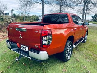 2019 Mitsubishi Triton - Thumbnail