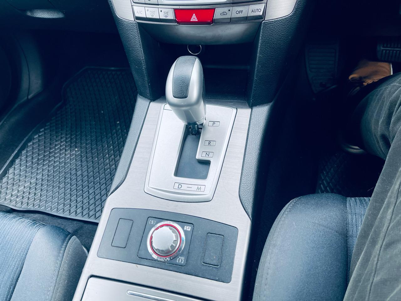 2009 Subaru LEGACY
