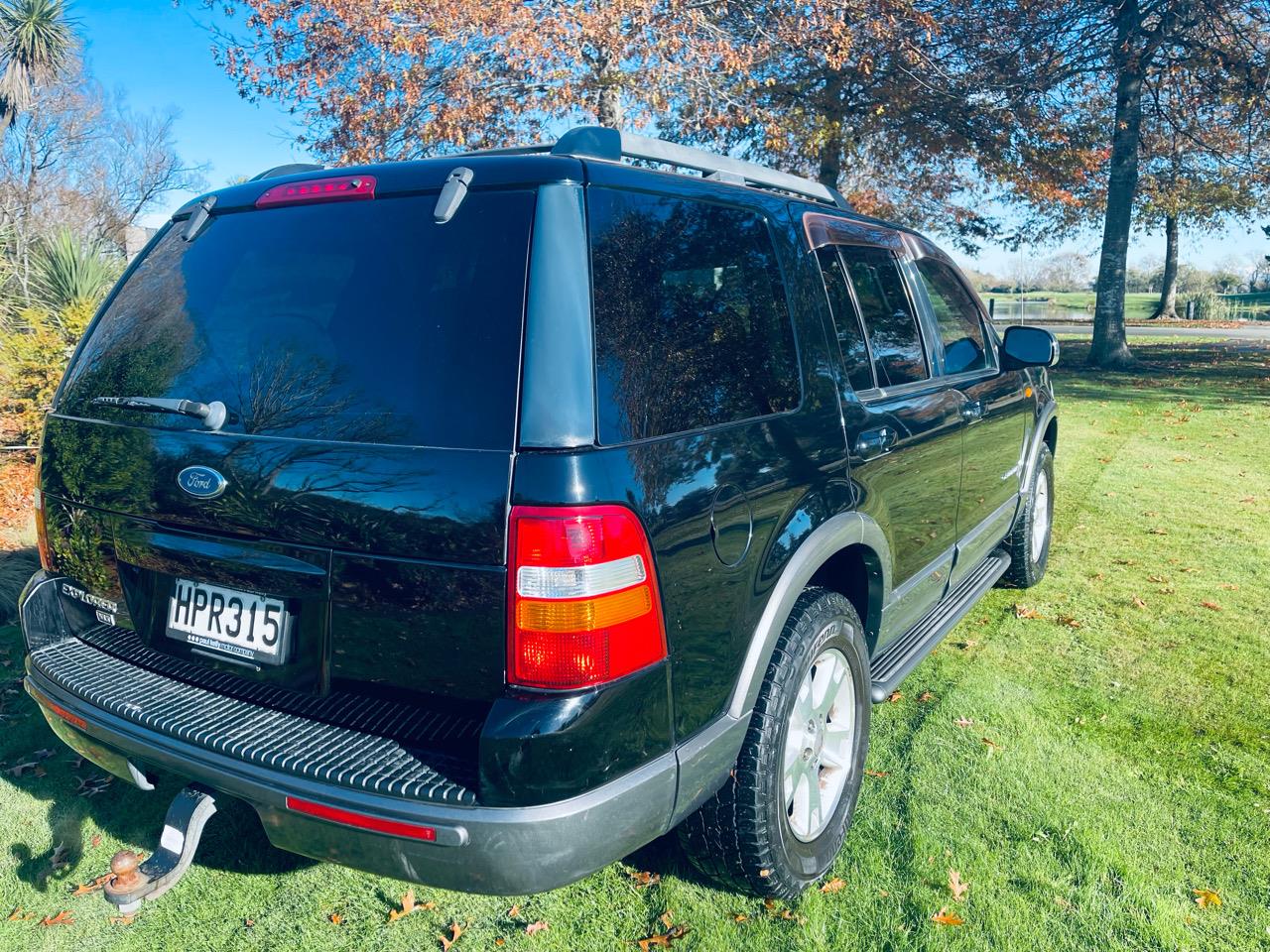 2005 Ford Explorer