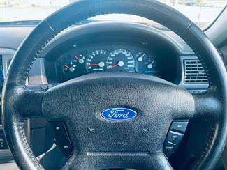 2005 Ford Explorer - Thumbnail